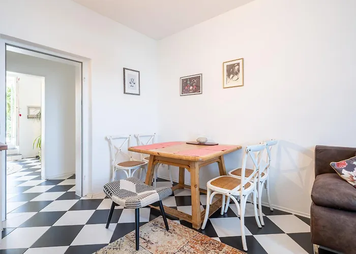 Apartment \